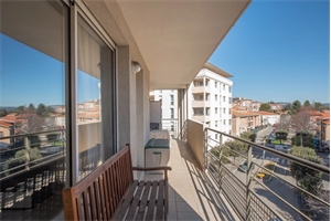 appartement à la vente -   13400  AUBAGNE, surface 72,03 m2 vente appartement - APR676059